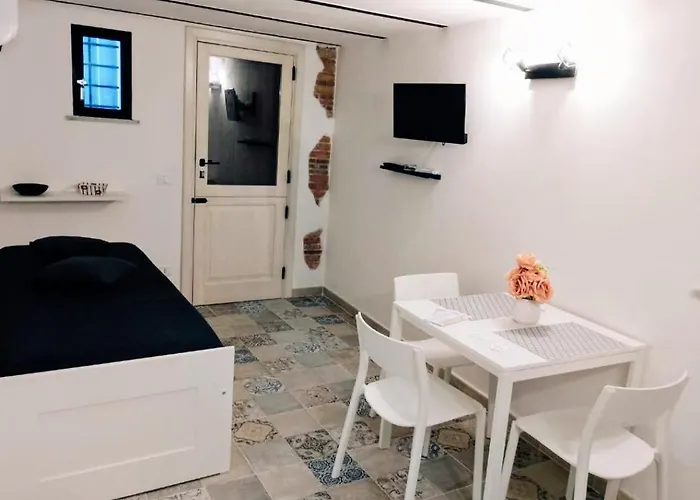 アパート Nina's House Cattedrale パレルモ